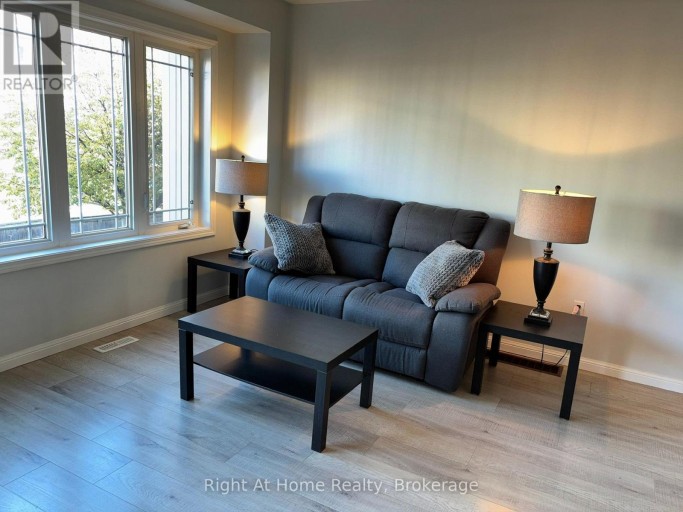19 - 23 CONNELL LANE, Clarington (Bowmanville), Ontario, L1C0L1