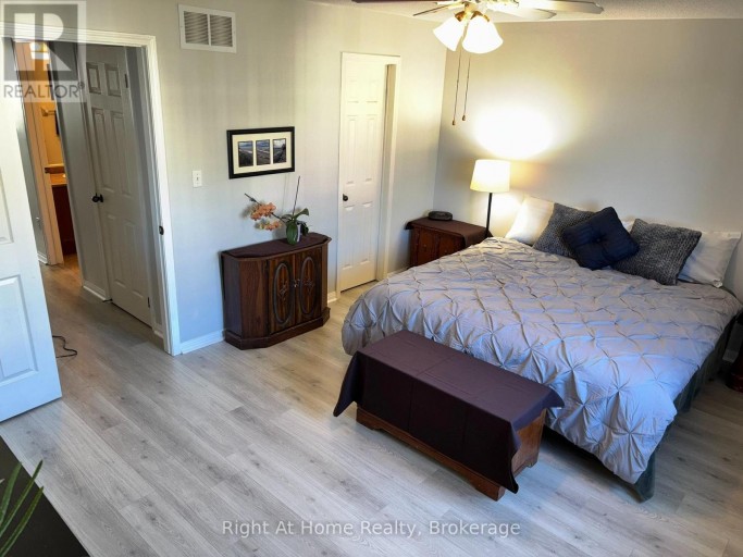 19 - 23 CONNELL LANE, Clarington (Bowmanville), Ontario, L1C0L1