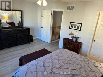 19 - 23 CONNELL LANE Clarington (Bowmanville) Ontario photo 17
