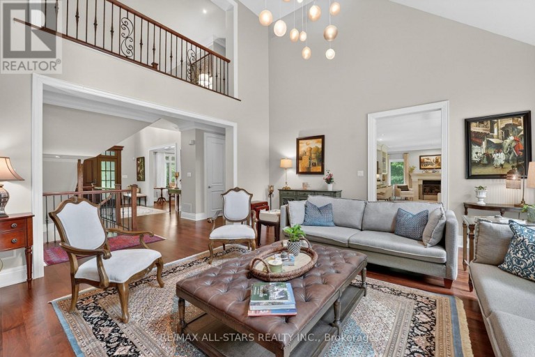 3 BRIDGEWATER DRIVE, Richmond Hill, Ontario, L4E3N4