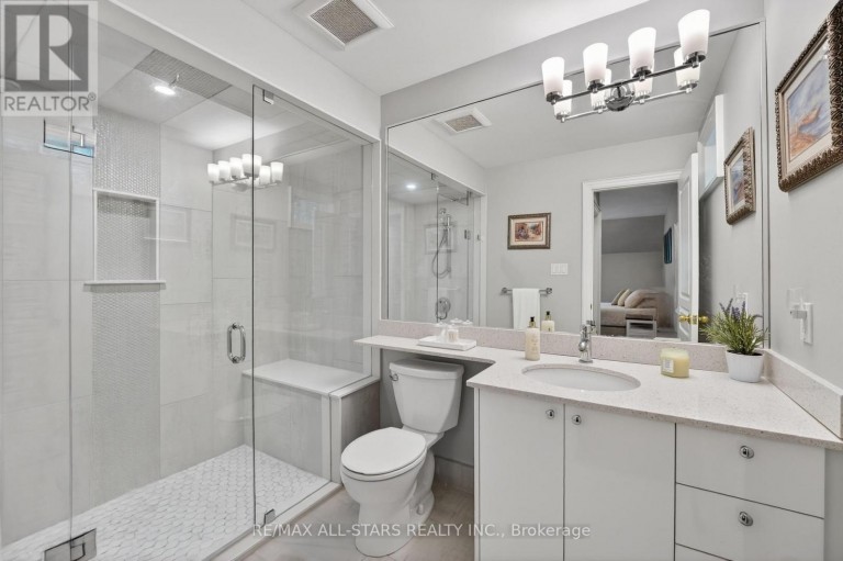 3 BRIDGEWATER DRIVE, Richmond Hill, Ontario, L4E3N4