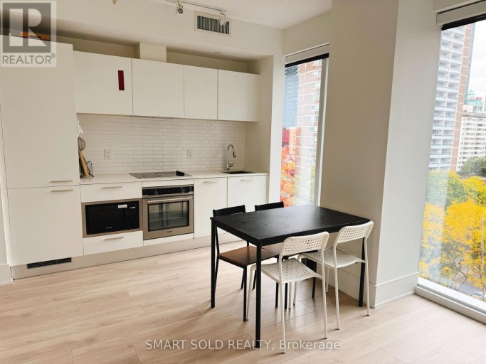 817 - 3 GLOUCESTER STREET, Toronto (Church-Yonge Corridor), Ontario, M4Y0C6