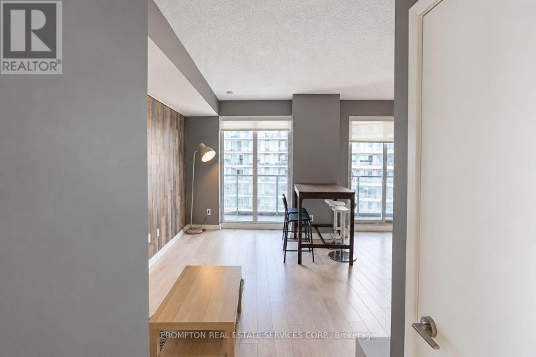 3303 - 117 MCMAHON DRIVE, Toronto (Bayview Village), Ontario, M2K2X9