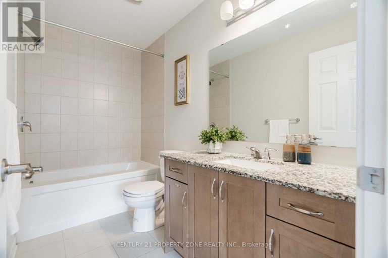 1060 CURRAGLASS WALK, Ottawa, Ontario, K2S2A4