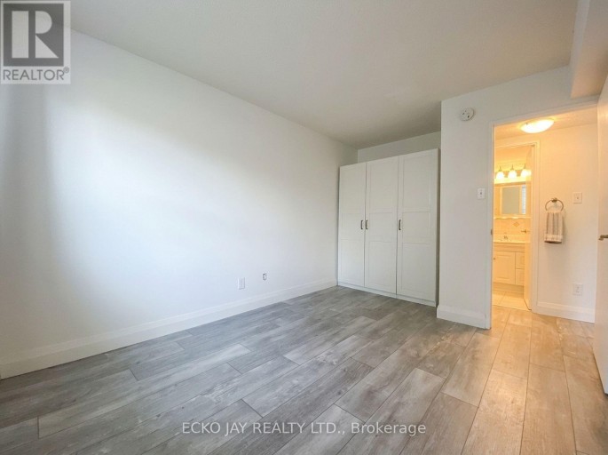 116 - 1801 O'CONNOR DRIVE, Toronto (Victoria Village), Ontario, M4A2P8