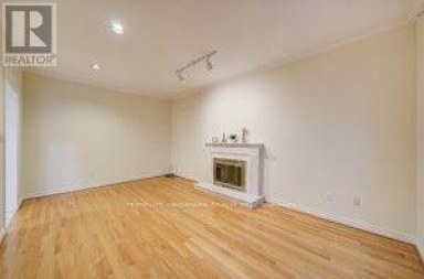 182 FINCH AVENUE E Toronto (Newtonbrook East) Ontario photo 13