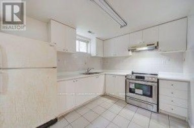 182 FINCH AVENUE E Toronto (Newtonbrook East) Ontario photo 30