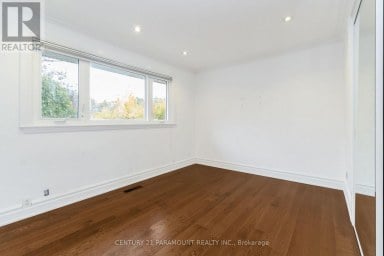 8 WATERFIELD DRIVE Toronto (Bendale) Ontario photo 25