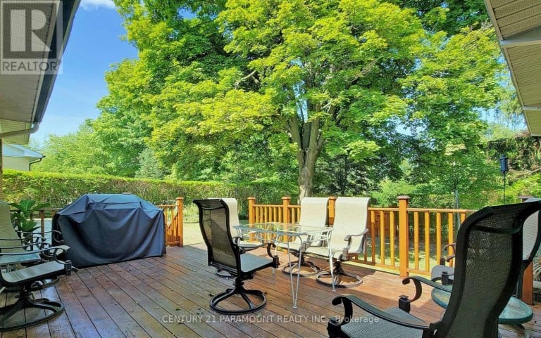 8 WATERFIELD DRIVE, Toronto (Bendale), Ontario, M1P3W5