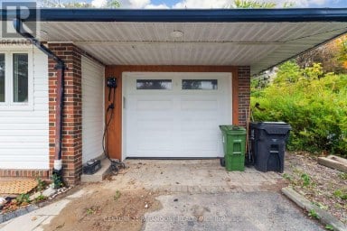 8 WATERFIELD DRIVE Toronto (Bendale) Ontario photo 5