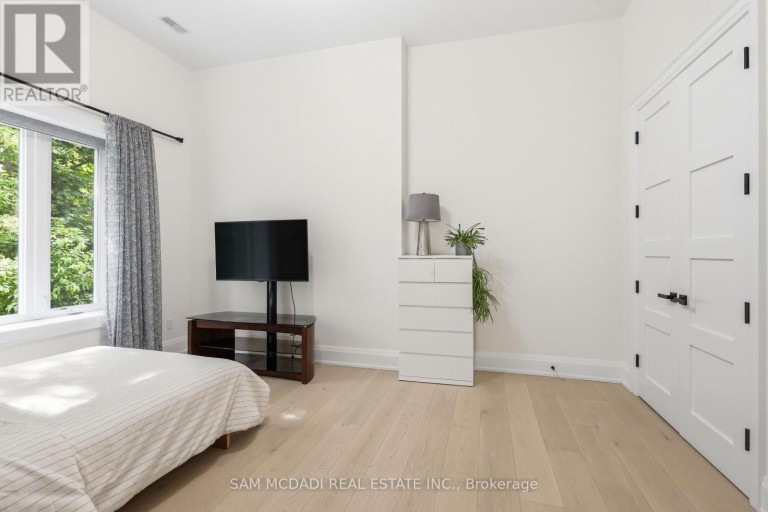 1750 LINCOLNSHIRE BOULEVARD, Mississauga (Lakeview), Ontario, L5E2S7