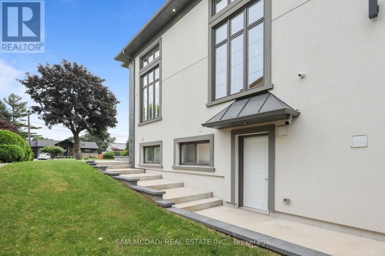 1750 LINCOLNSHIRE BOULEVARD, Mississauga (Lakeview), Ontario, L5E2S7