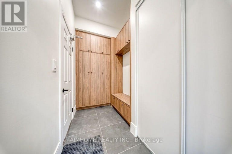21 SHADBOLT COURT, Markham (Unionville), Ontario, L3R1X3