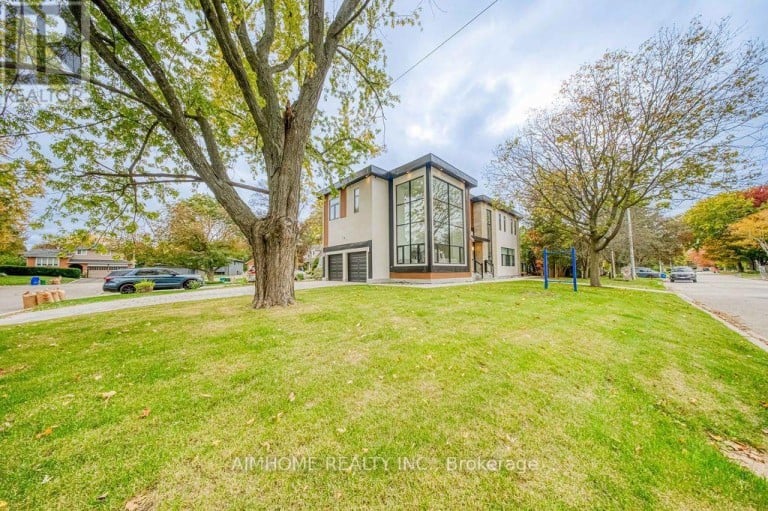 21 SHADBOLT COURT, Markham (Unionville), Ontario, L3R1X3