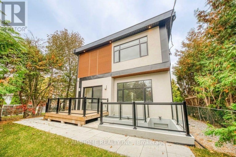 21 SHADBOLT COURT, Markham (Unionville), Ontario, L3R1X3