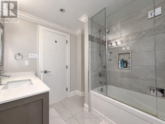 57 COLVIN CRESCENT Vaughan (Brownridge) Ontario photo 22