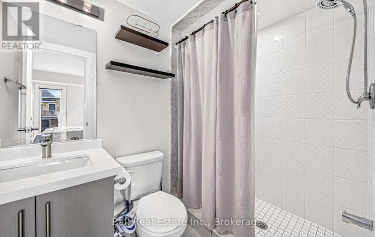 13 - 26D LOOKOUT DRIVE, Clarington (Bowmanville), Ontario, L1C7G1
