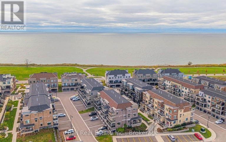 13 - 26D LOOKOUT DRIVE, Clarington (Bowmanville), Ontario, L1C7G1