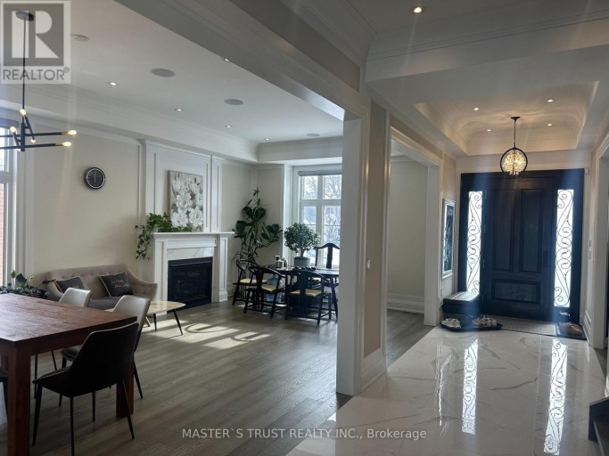 140 SHERWOOD FOREST DRIVE, Markham (Bullock), Ontario, L3P1R3