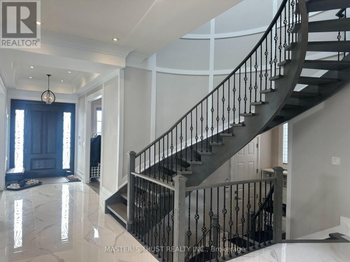 140 SHERWOOD FOREST DRIVE, Markham (Bullock), Ontario, L3P1R3