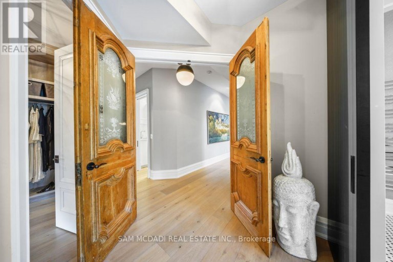 1206 WILDFIELD CRESCENT, Mississauga (Lorne Park), Ontario, L5H3C2