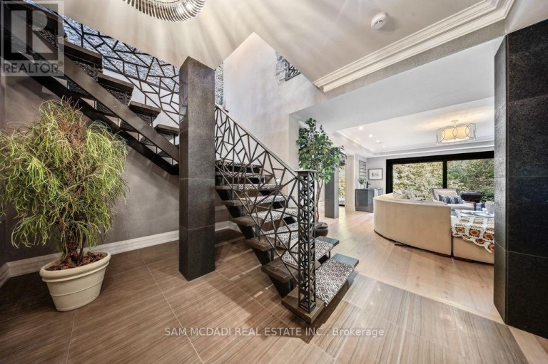 1206 WILDFIELD CRESCENT, Mississauga (Lorne Park), Ontario, L5H3C2