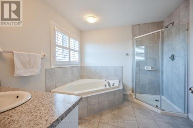 29 NEWSTEAD ROAD Brant (Paris) Ontario photo 20