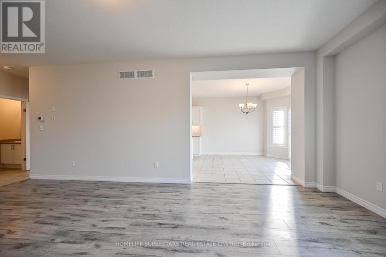 29 NEWSTEAD ROAD, Brant (Paris), Ontario, N3L0G2