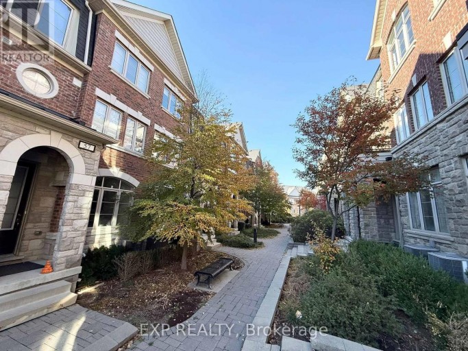 58 - 1331 MAJOR MACKENZIE DRIVE, Vaughan (Patterson), Ontario, L6A4W4