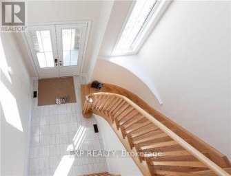 60 STARKWEATHER STREET Aurora Ontario photo 10