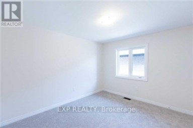 60 STARKWEATHER STREET Aurora Ontario photo 13