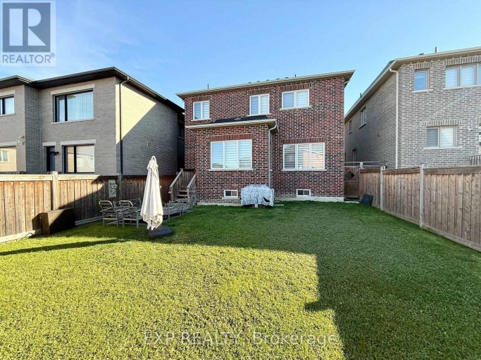 60 STARKWEATHER STREET, Aurora, Ontario, L4G0Z2
