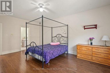 28 RENAISSANCE COURT W Vaughan (Beverley Glen) Ontario photo 23