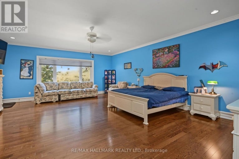 28 RENAISSANCE COURT W, Vaughan (Beverley Glen), Ontario, L4J7W4