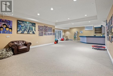 28 RENAISSANCE COURT W Vaughan (Beverley Glen) Ontario photo 35