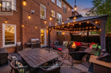 7 PETHICK STREET Toronto (Clairlea-Birchmount) Ontario photo 42