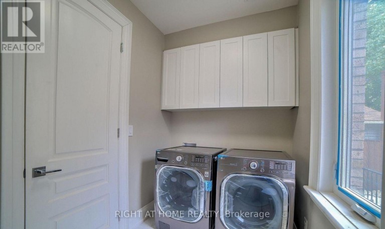 53 EAGLEWOOD BOULEVARD, Mississauga (Mineola), Ontario, L5G1V6