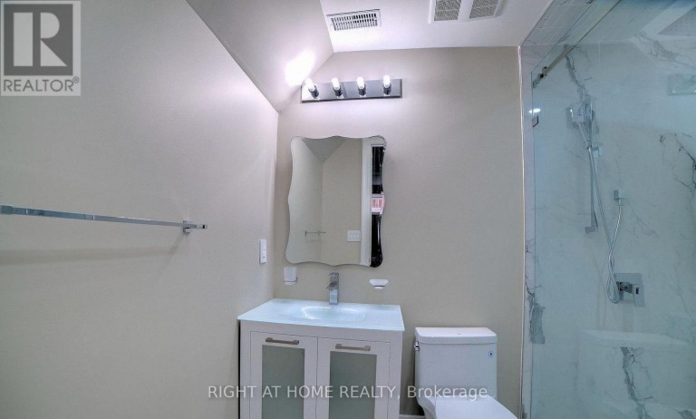 53 EAGLEWOOD BOULEVARD, Mississauga (Mineola), Ontario, L5G1V6