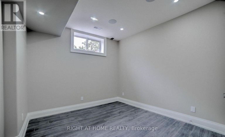 53 EAGLEWOOD BOULEVARD, Mississauga (Mineola), Ontario, L5G1V6