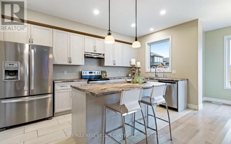 15 TINDALL CRESCENT, East Luther Grand Valley, Ontario, L9W7R9