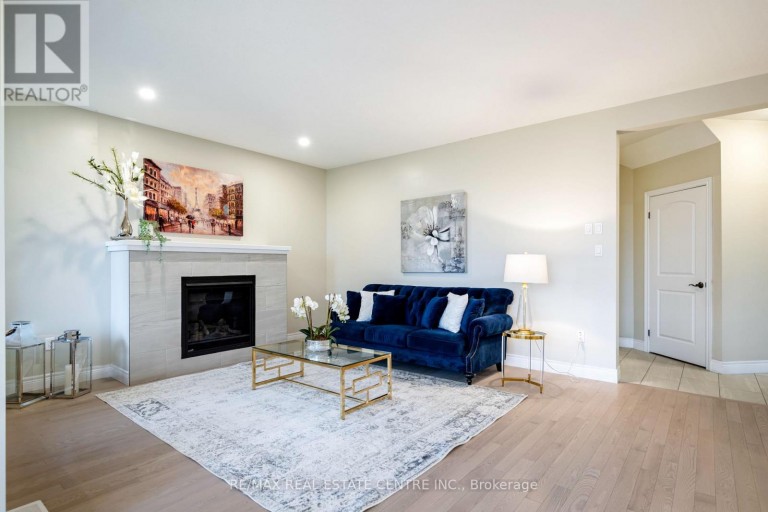 15 TINDALL CRESCENT, East Luther Grand Valley, Ontario, L9W7R9
