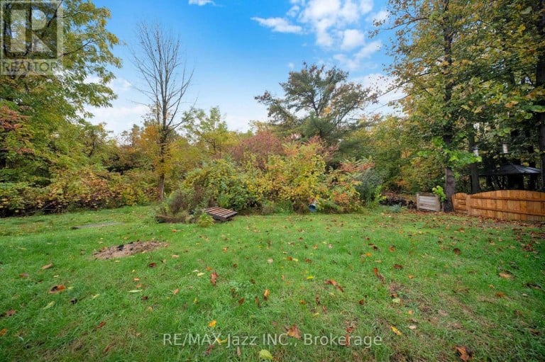 292 LIMERICK STREET, Oshawa (Vanier), Ontario, L1J6K9