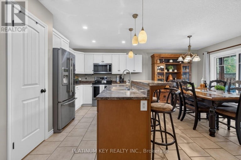 277 THORNE DRIVE, Strathroy-Caradoc (NE), Ontario, N7G4C9
