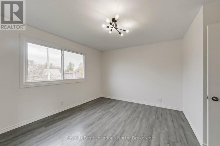 420 SIXTH STREET, Collingwood, Ontario, L9Y1Z7