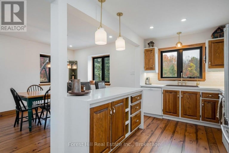 194 SUMMIT VIEW COURT, Blue Mountains, Ontario, N0H1J0