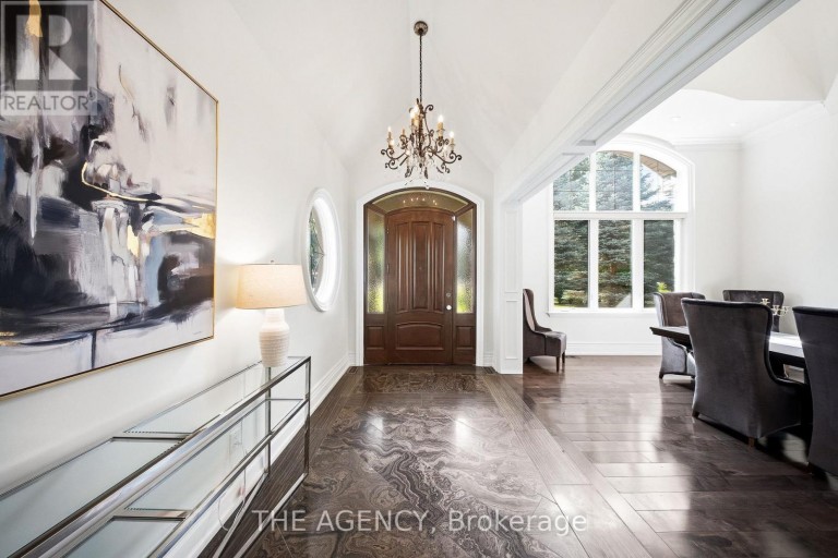 1098 LAKESHORE ROAD W, Oakville (SW Southwest), Ontario, L6L1E9