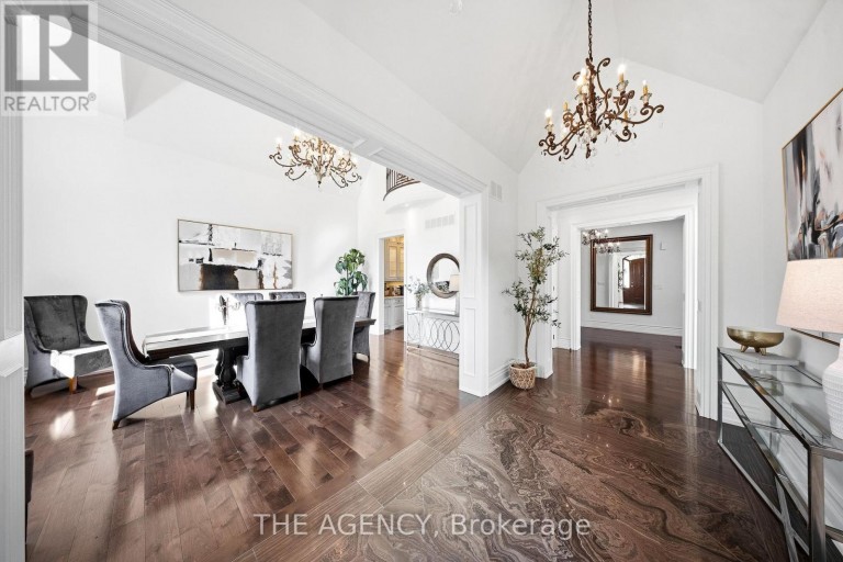 1098 LAKESHORE ROAD W, Oakville (SW Southwest), Ontario, L6L1E9