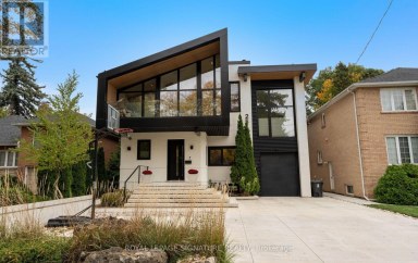 25 EAGLE ROAD Toronto (Stonegate-Queensway) Ontario photo 1