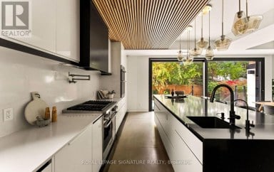 25 EAGLE ROAD Toronto (Stonegate-Queensway) Ontario photo 18