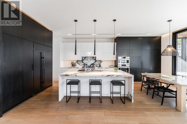 1337 WAVERLY AVENUE, Oakville (WO West), Ontario, L6L2S4